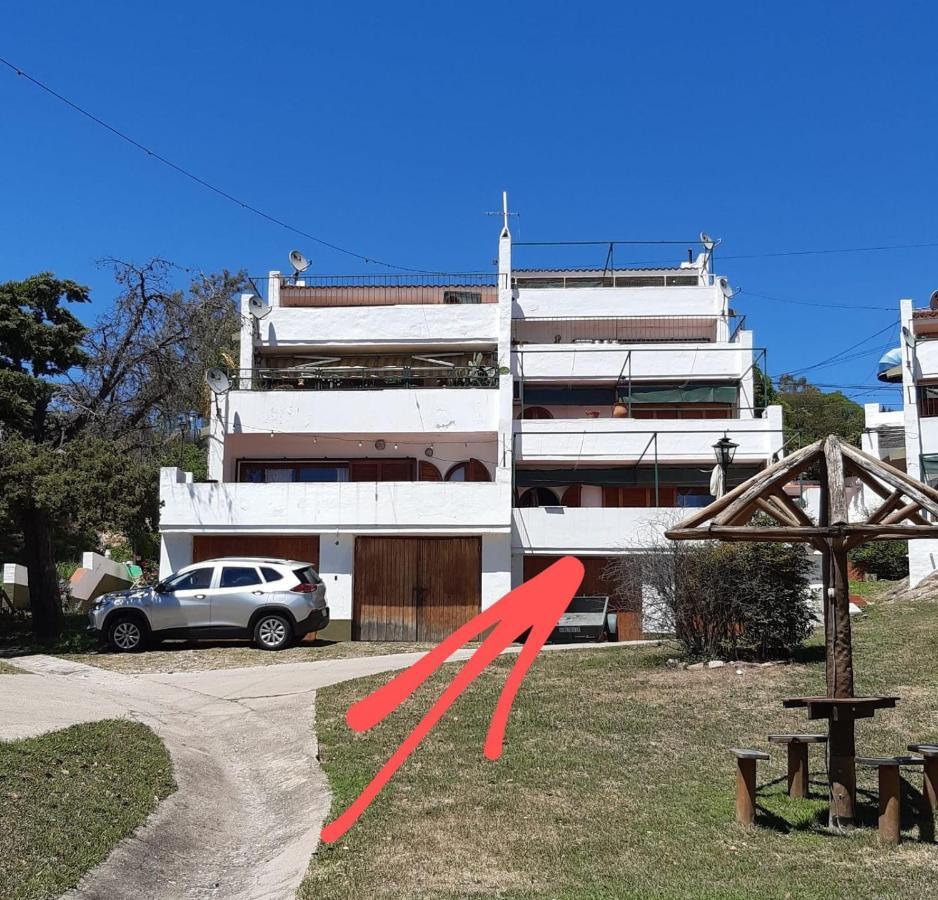 Departamentos Carlos Paz Bajada Al Lago Βίλα Κάρλος Παζ Εξωτερικό φωτογραφία